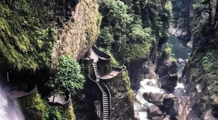 Todo lo que debes saber para llegar al Pailón del diablo en Ecuador