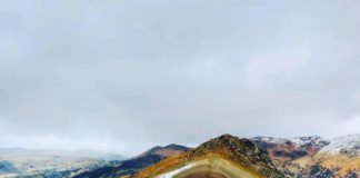 Descubren montaña de 7 colores en Lima