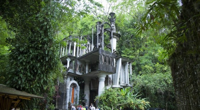 Conoce la historia del Jardín Surrealista de Edward James