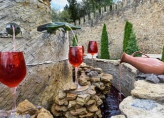 Pondrán fuente de vino en Italia para atraer turistas: abierta 24 horas y gratuita