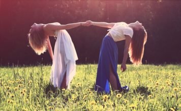 No toda hermana es de sangre, algunas son de corazón: 7 señales de que encontraste la tuya