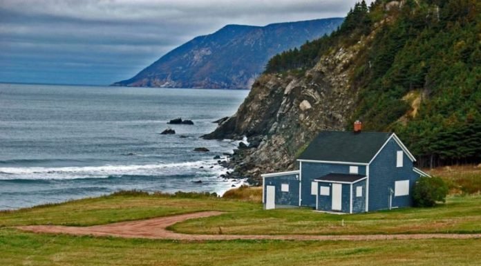Isla en Canadá está ofreciendo tierra y trabajo para quien quiera mudarse allí
