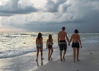 Gastar dinero en vacaciones es la clave para una familia feliz y unida
