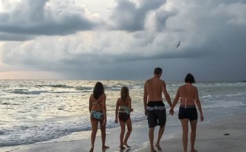 Gastar dinero en vacaciones es la clave para una familia feliz y unida