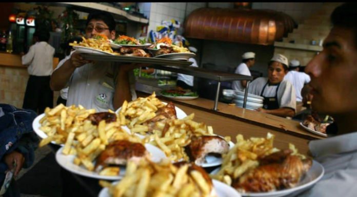 ¿Cuánto te devolvería la Sunat por cada 100 soles que gastes en bares, hoteles o restaurantes?
