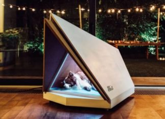 Ford diseña casas para perros que eliminan el ruido de los fuegos artificiales