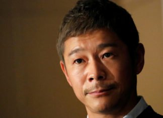 Un multimillonario japonés busca una novia que lo acompañe en su viaje a la Luna