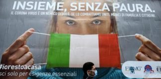 Italia reduce contagios gracias a recomendación de Chinos para que no canten en sus balcones.