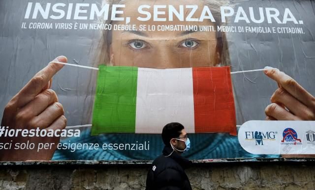 Italia reduce contagios gracias a recomendación de Chinos para que no canten en sus balcones.
