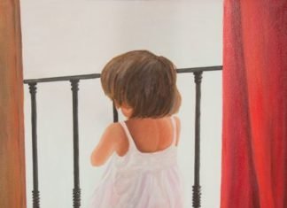Niña canta en balcon «Hola Don Pepito» y sus vecinos le ayudan con el coro