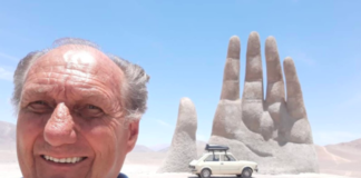Jubilado de 67 años viajó por Sudamérica en su auto modelo 77 y regresó feliz a casa