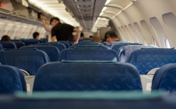 Comprar un pasaje de avión 119 días antes asegura el precio más bajo